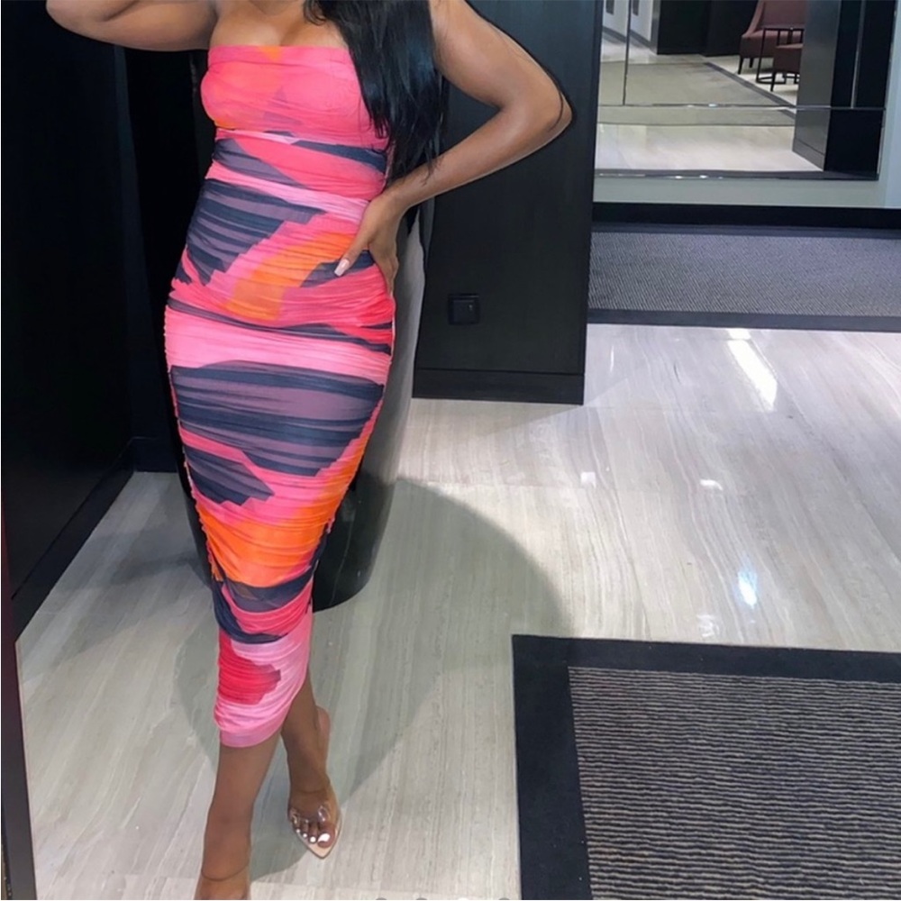 House Of CB ‘Sasha’ Multicolor Strapless Dress NWOT - Picture 10 of 12